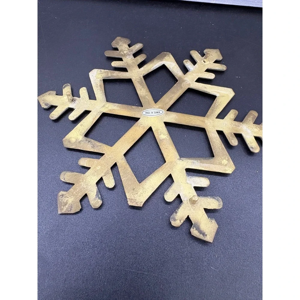 Vintage Brass Snowflake Trivet Large 8.5 Inch Metal Hot Plate Stand Taiwan